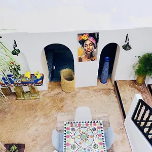  Villa Riad Darna 4 Chambres Avec Piscine Et Petit Dejeuner